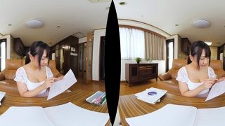 Người mẫu phim người lớn Nhật Bản khoe bộ ngực khủng